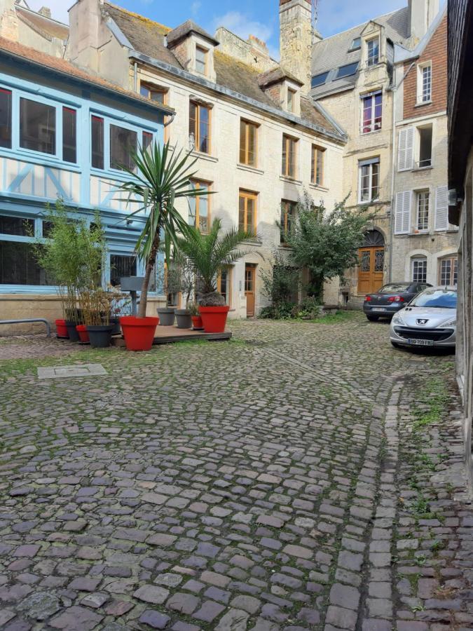 Souplex De La Rue Froide Apartamento Caen Exterior foto